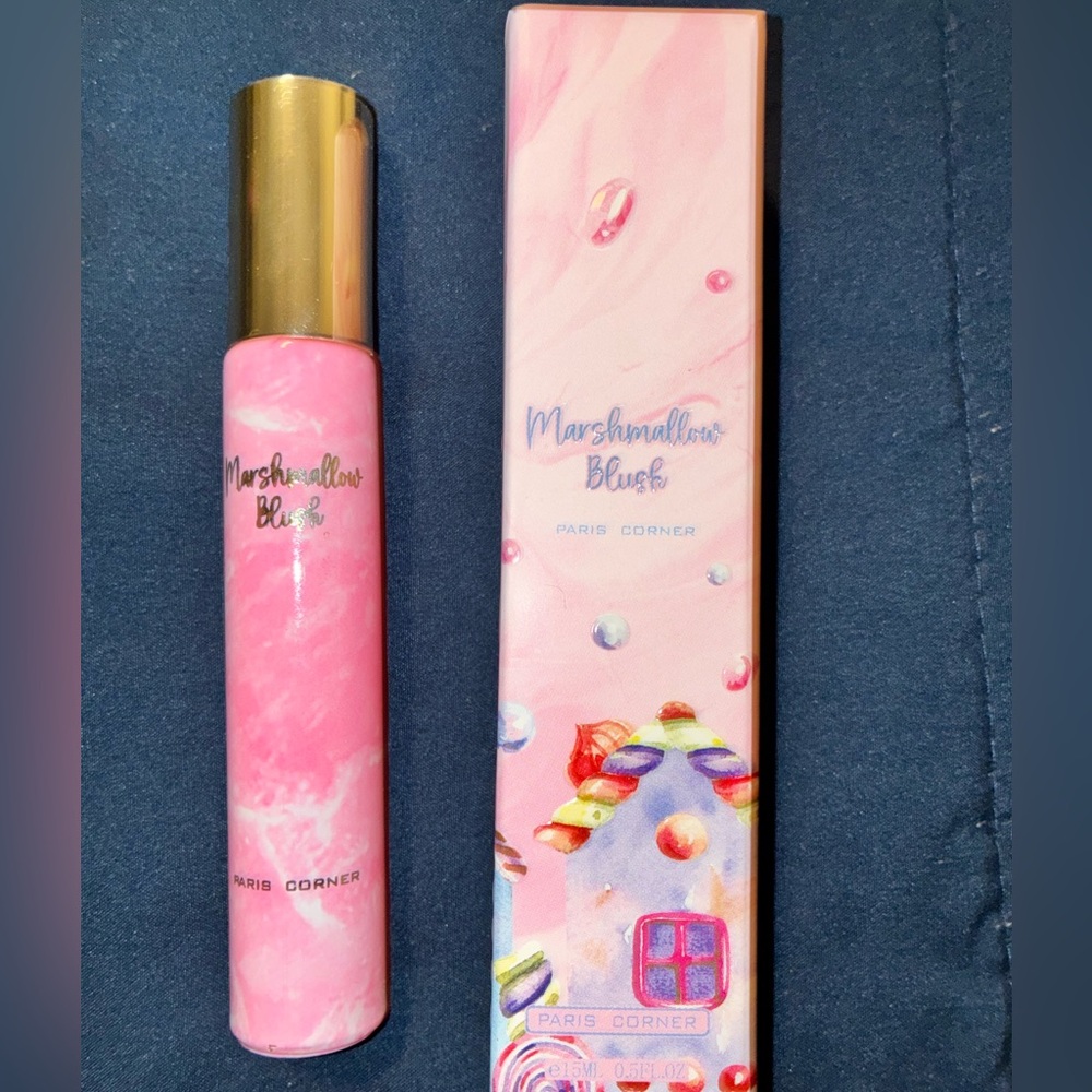Paris Corner- Marshmallow Blush (Travel size)